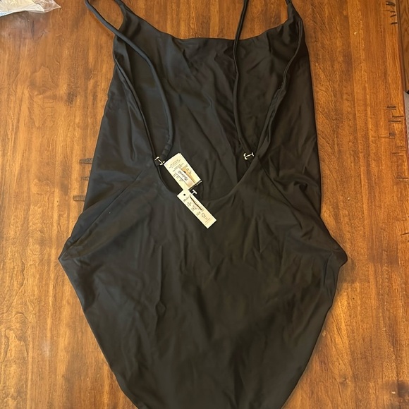 Madewell Second Wave Spaghetti Strap One Piece Swimsuit MD326 Black XL - Picture 5 of 7